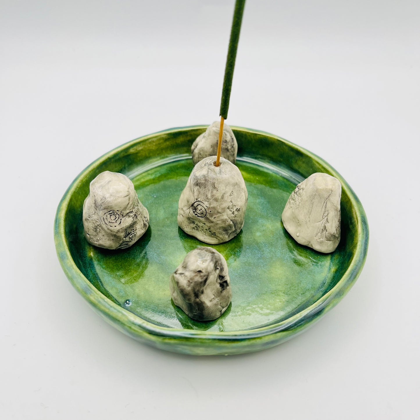 Make your own stone circle incense burner
