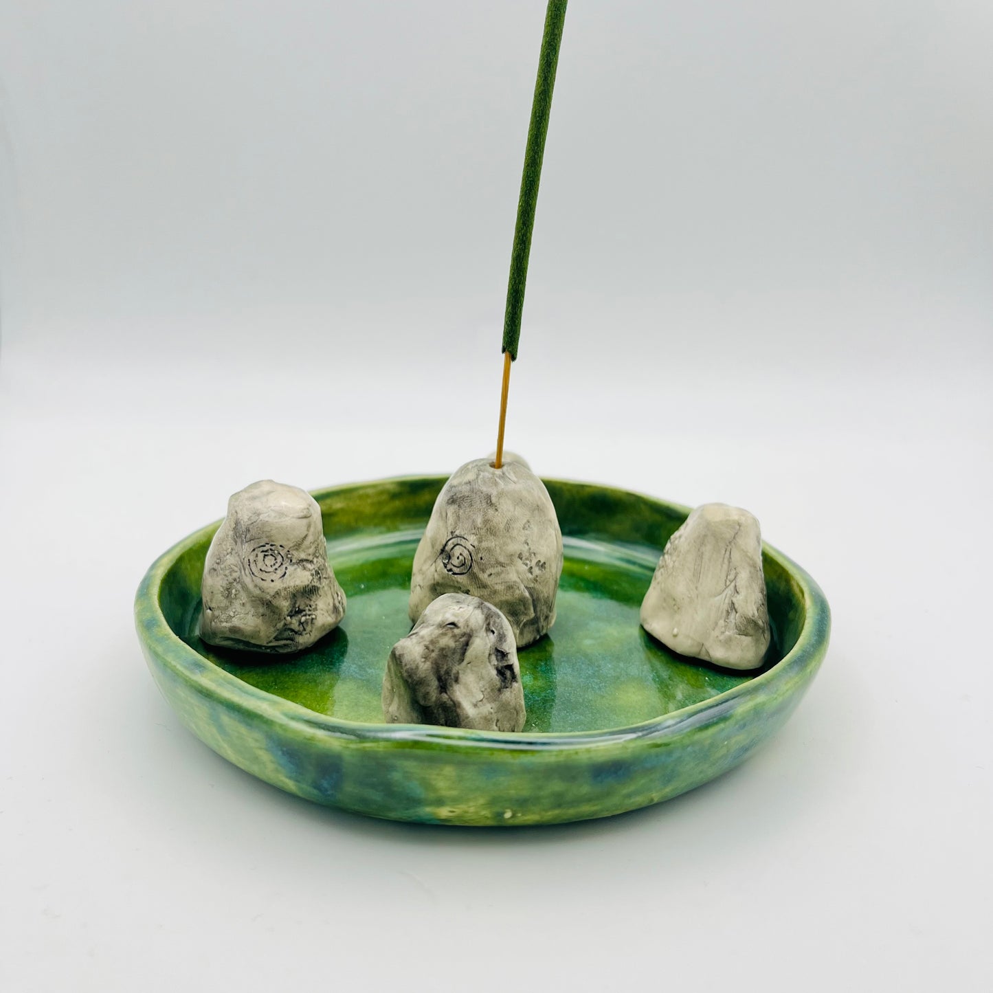 Make your own stone circle incense burner